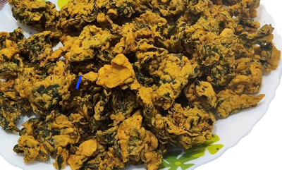 Allahabad&#39;s Famous Crispy Palak