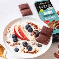 Lindt HELLO Vegan Almond Chocolate