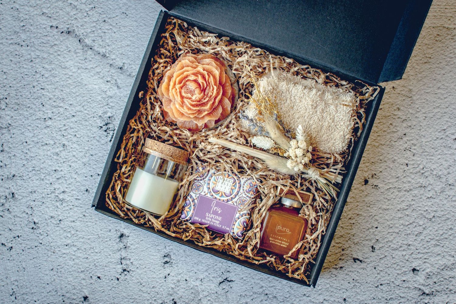 Iris box