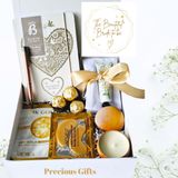 Bride to B Gift Box/ Engagement gift for her/Gifts for her/Personalised