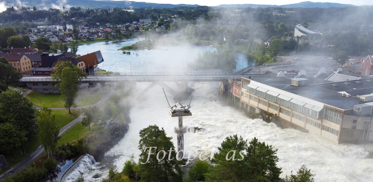 Hønefossen, Oppgangssaga, flom