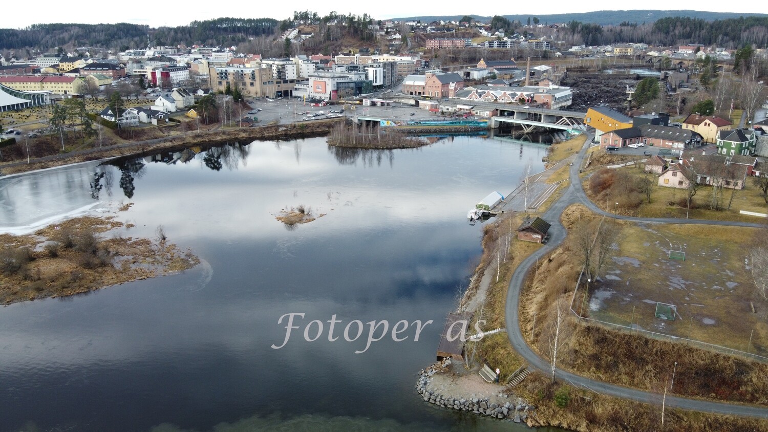 Hønefoss, Ringerike Stormarked, Øya, Tippen