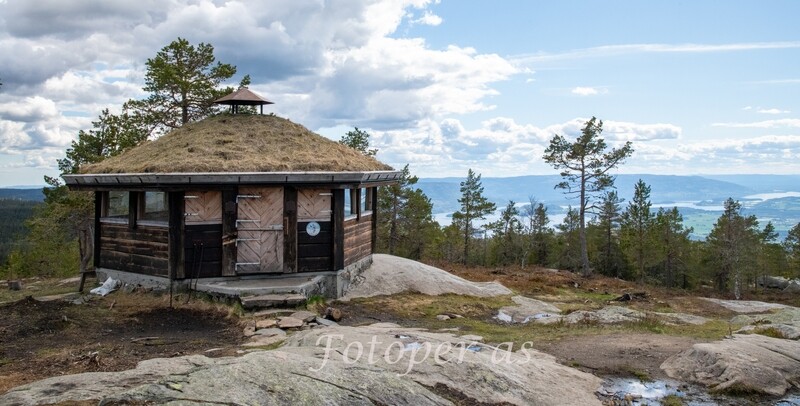 Ringkolltoppen, grillhytte