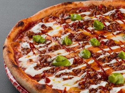 Пицца с пикантным соусом «Болоньезе» 