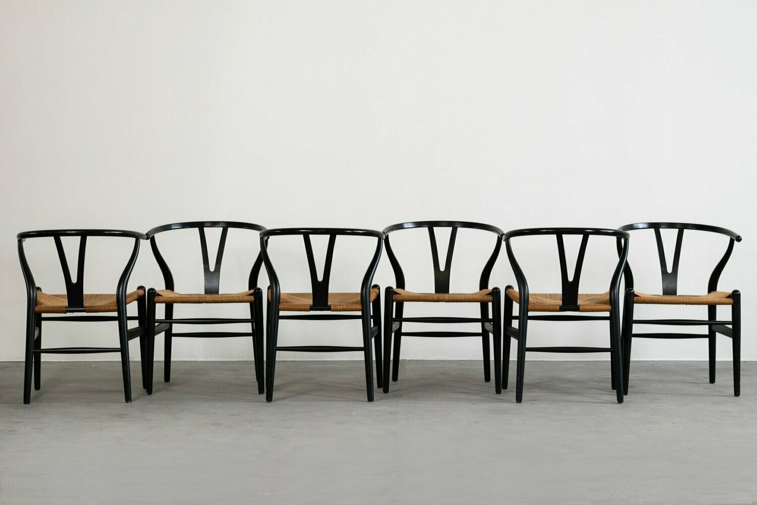 Hans Jorgen Wegner Set of Six Chairs CH24 or Wishbone Carl Hansen & Søn 1960