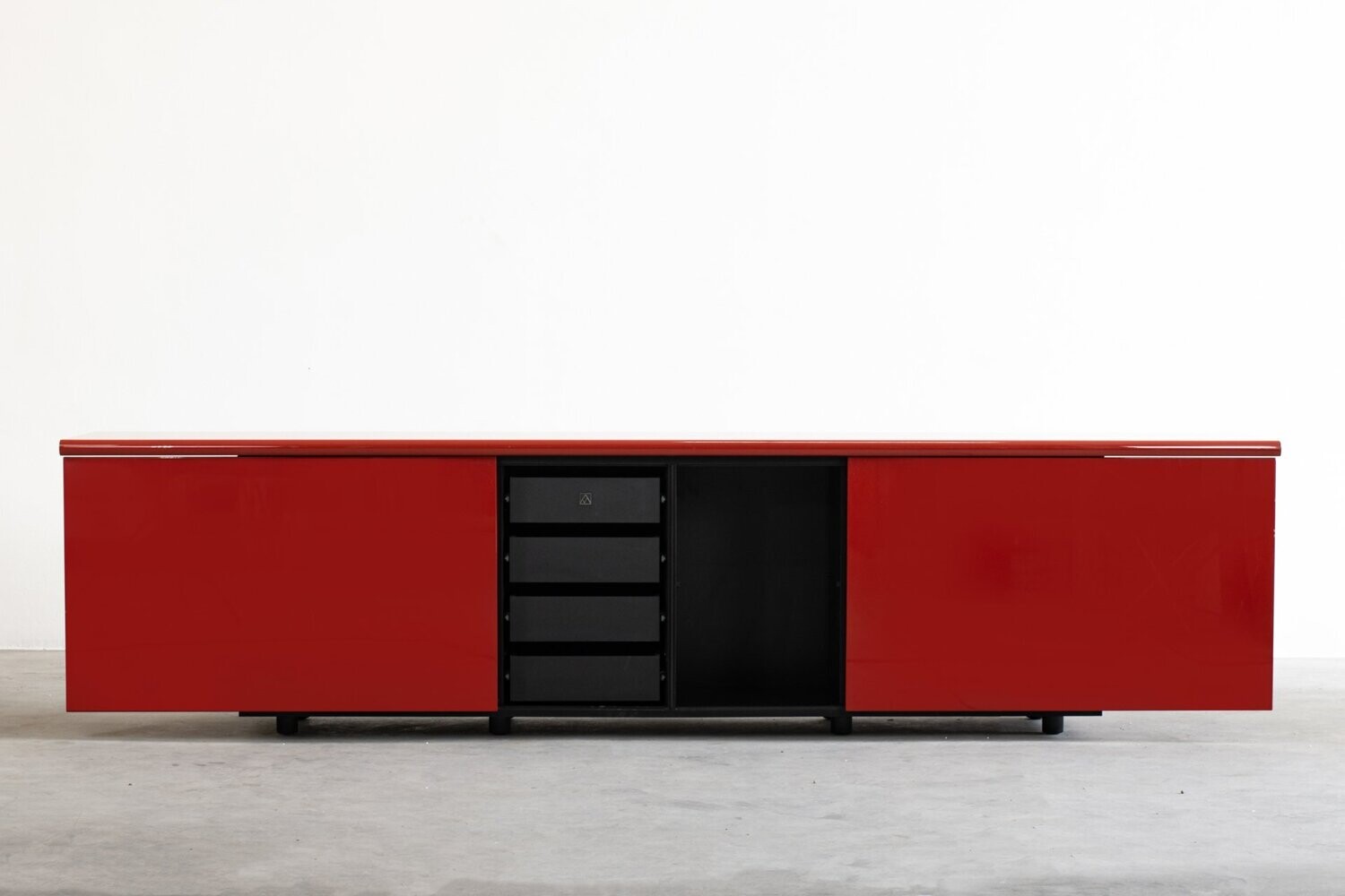 Giotto Stoppino Sheraton Sideboard Acerbis 1977