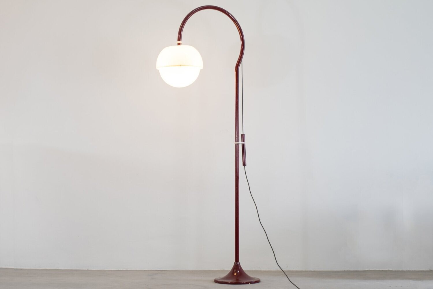 Luigi Bandini Buti Burgundy Red Floor Lamp 4055 for Kartell 1960s