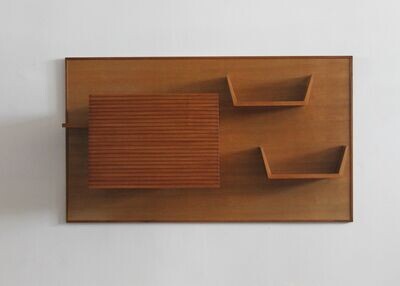 Gio Ponti Wall Mounted Bar Cabinet with Shelves in Oak Italian Manufacture 1950s