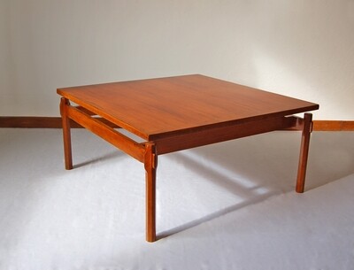 Ico Parisi Coffee Table in Teak Wood for Cassina 1960s