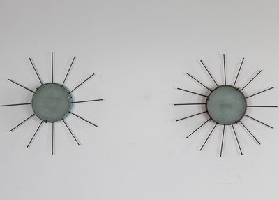 Set of Two Wall Lamps in Red and Blue Lacquered Metal and Glass by G.C.M.E. 1950s Italy