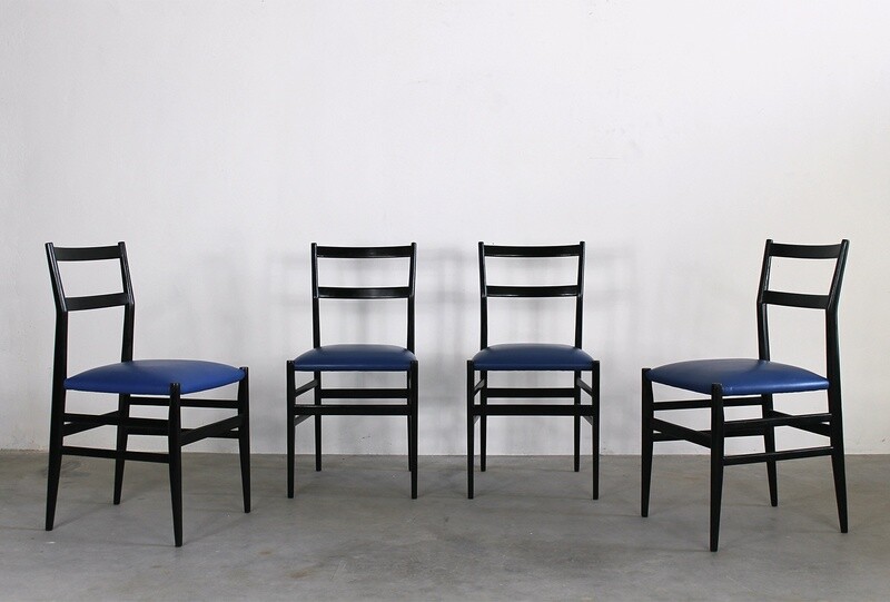 Gio Ponti Set of Four Leggera Dining Chairs by Cassina 1951 Italy