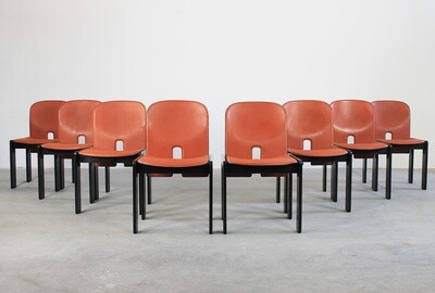 Tobia & Afra Scarpa Set of Eight 121 Chairs in Wood and Leather by Cassina 1965