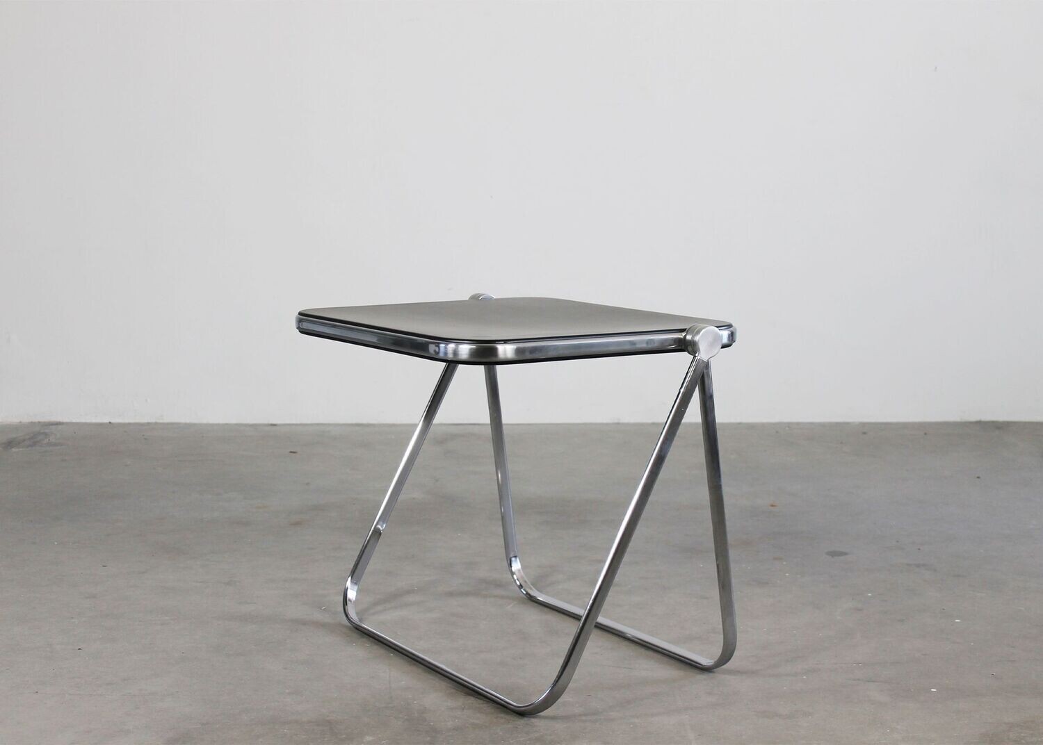 Giancarlo Piretti Platone Folding Table in Steel and Black Polyurethane 1970s