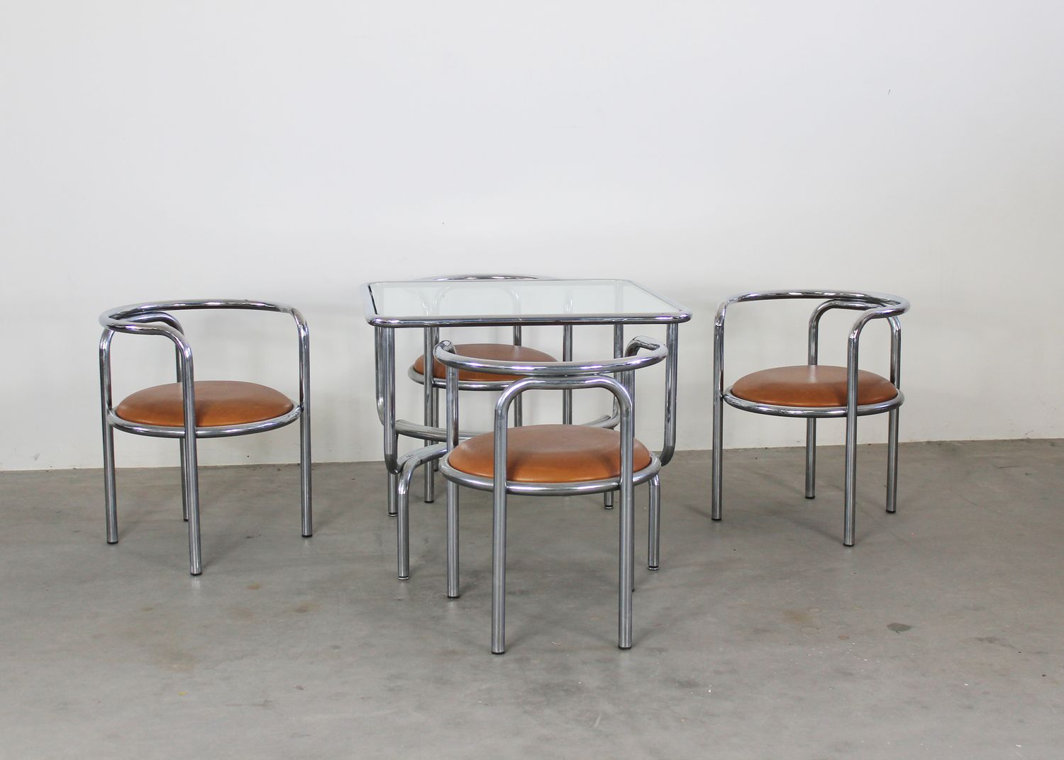 Gae Aulenti Locus Solus Dining Room Set in Steel and Leather by Poltronova 1970s