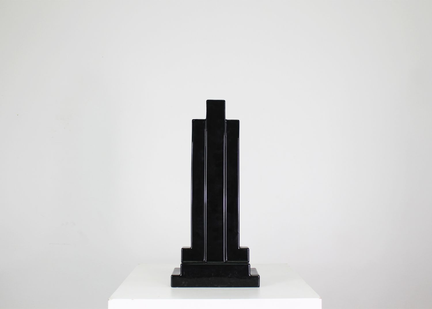 Ettore Sottsass Y15 Vase in Black Enameled Ceramic Yantra Series Poltronova 1970s