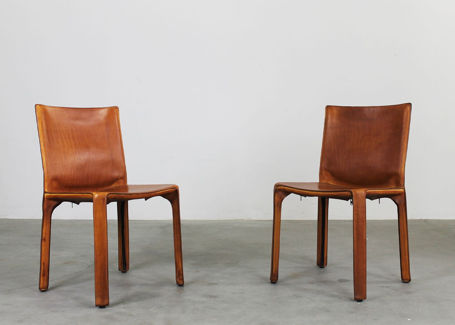 Mario Bellini Set of Two CAB 412 Chairs by Cassina 1970s