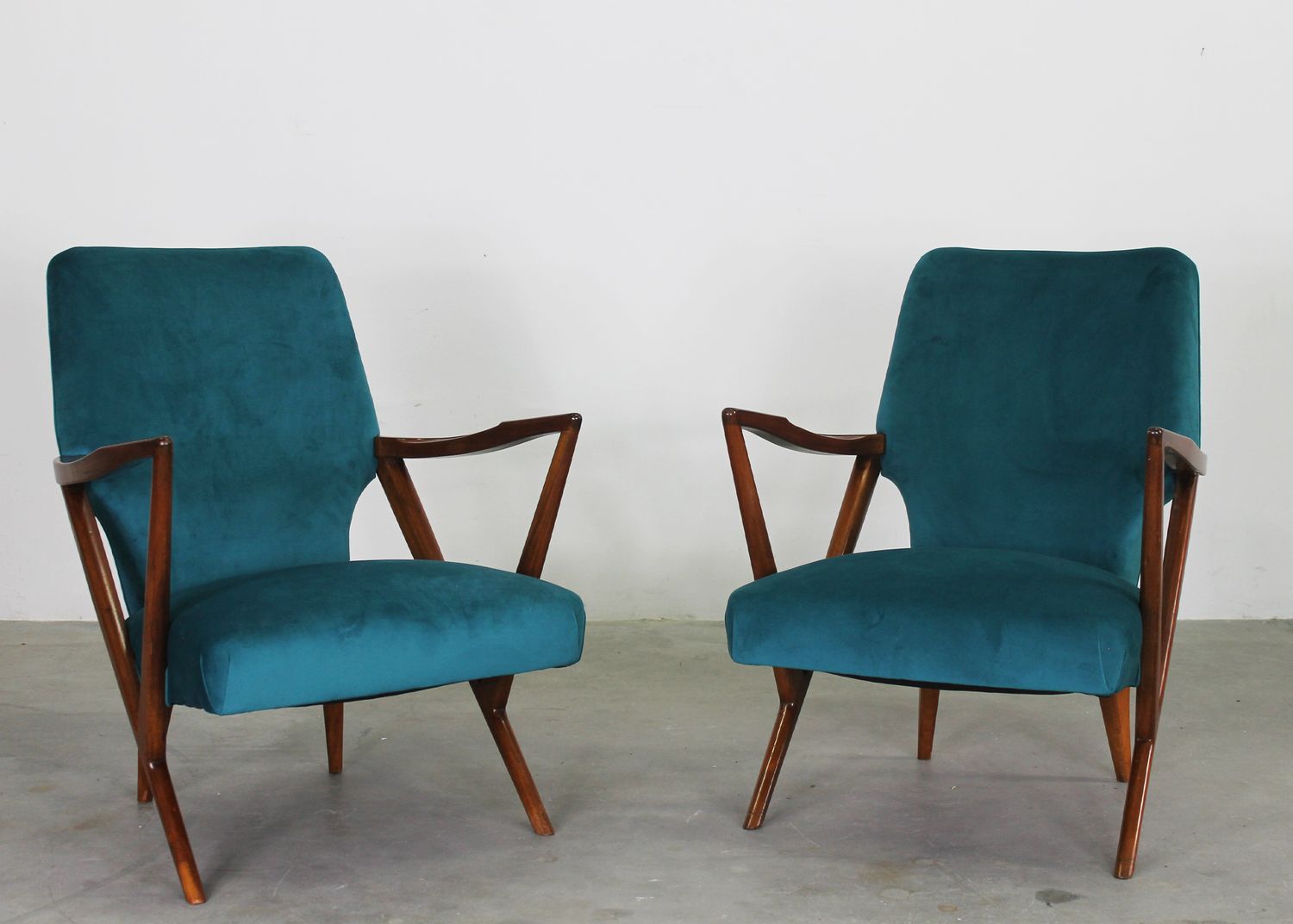 Giuseppe Scapinelli Set of Two Armchairs in Walnut and Printed Fabric 1955