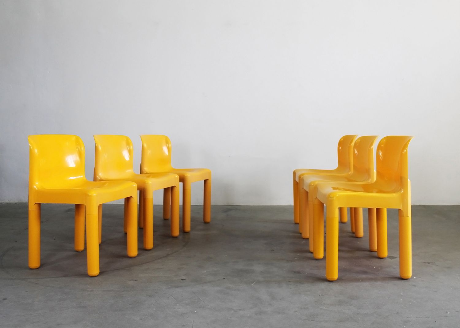 Carlo Bartoli Set of Six 4875 Chairs in Plastic by Kartell 1980s