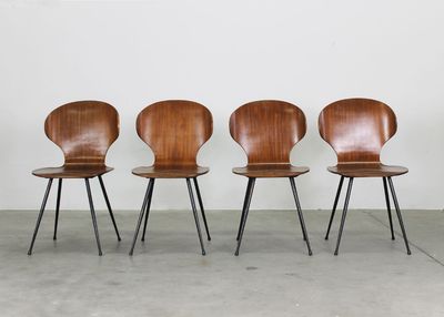 Carlo Ratti Set of Eight Chair in Wood and Lacquered Metal by ILC 1950s
