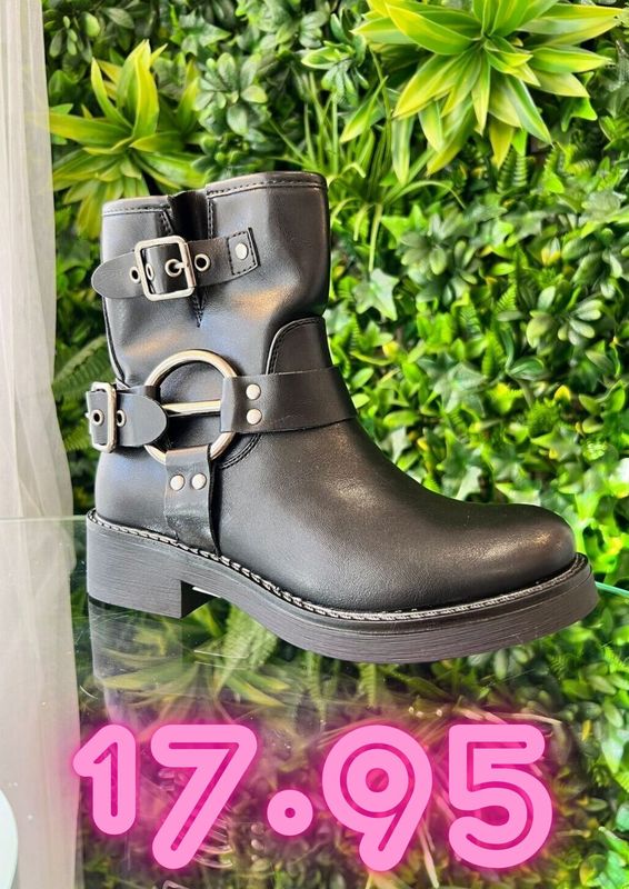 Bota biker baja (TENDENCIA)