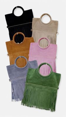 Bolso piel aro flecos