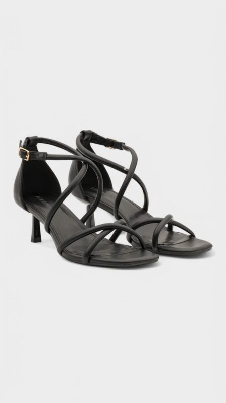 Tacon fino tiras negro