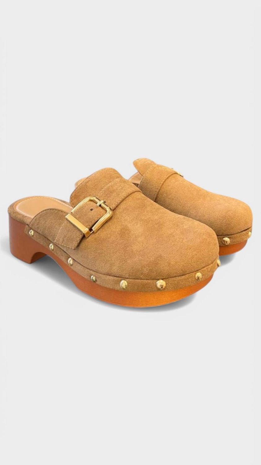 Zueco mini tacon camel