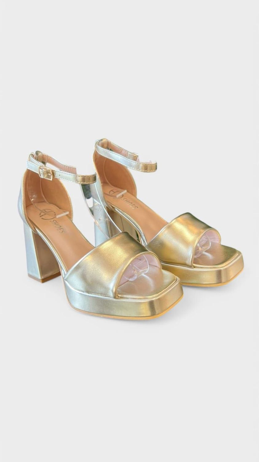 Tacon cena dorado