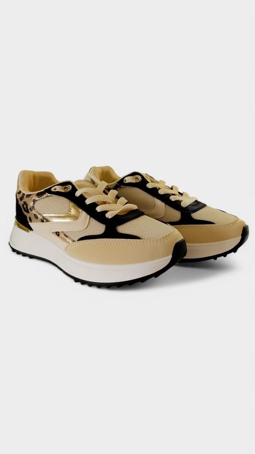 Tenis negro leopardo