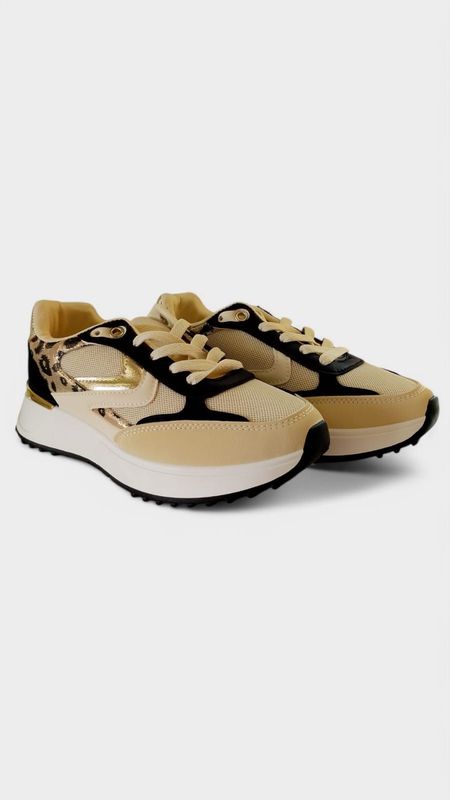 Tenis negro leopardo