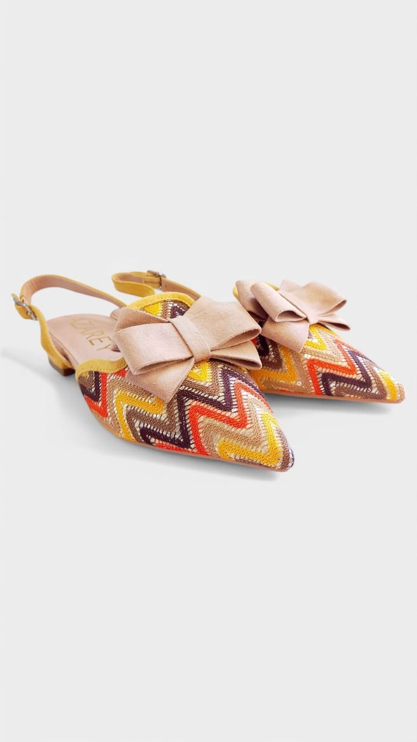Zapato PIEL destalonado lazo amarillo