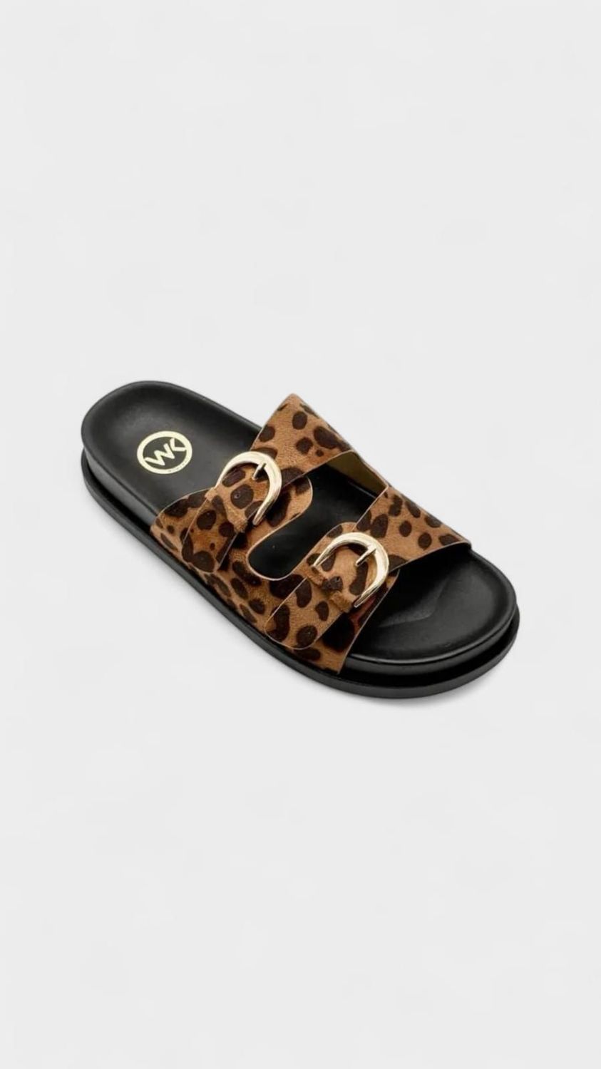 Sandalia hebilla leopardo