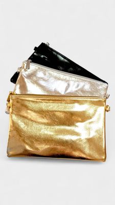 Bolso fiesta mano metalizado