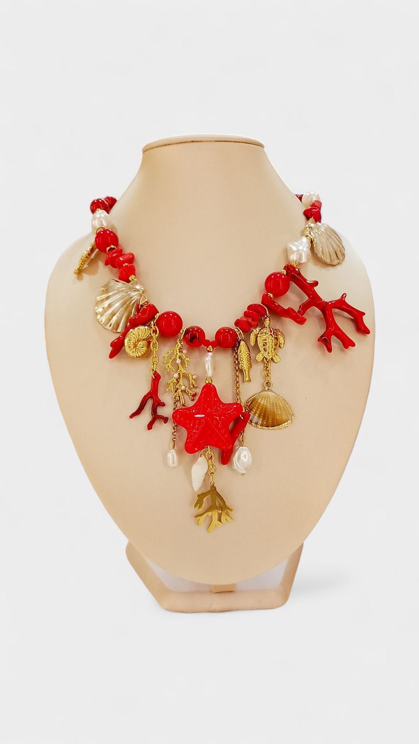 Collar arena dorada