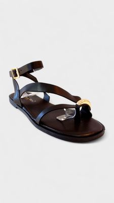 Sandalia plana tiras chapa dedo pulsera new negro