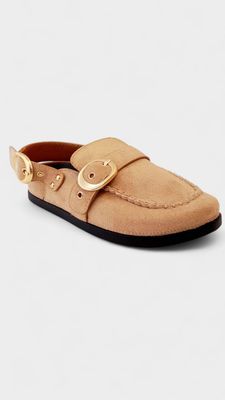 Zueco hebilla destalonado beige