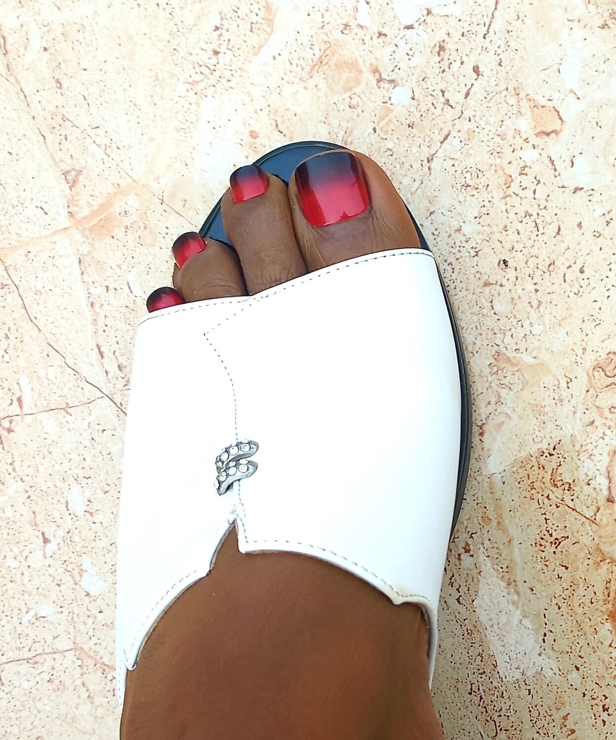 R&amp;B Toe Nail Set