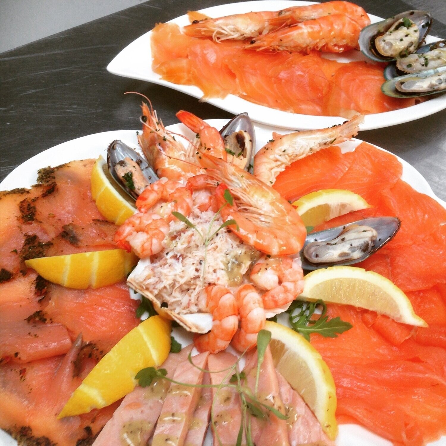 East Coast Seafood Platter (serves 6)