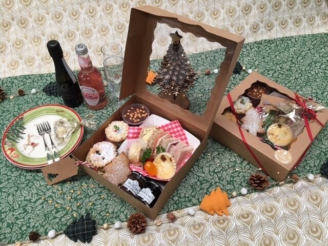 Christmas Afternoon Tea Box Christmas Afternoon Tea Box