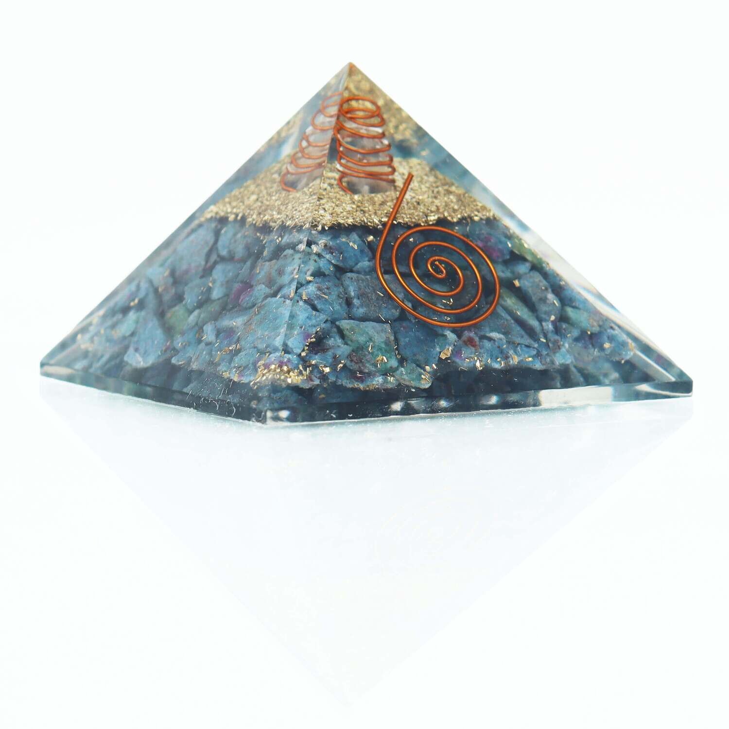 Piramide di Orgonite - Rubino in Cianite