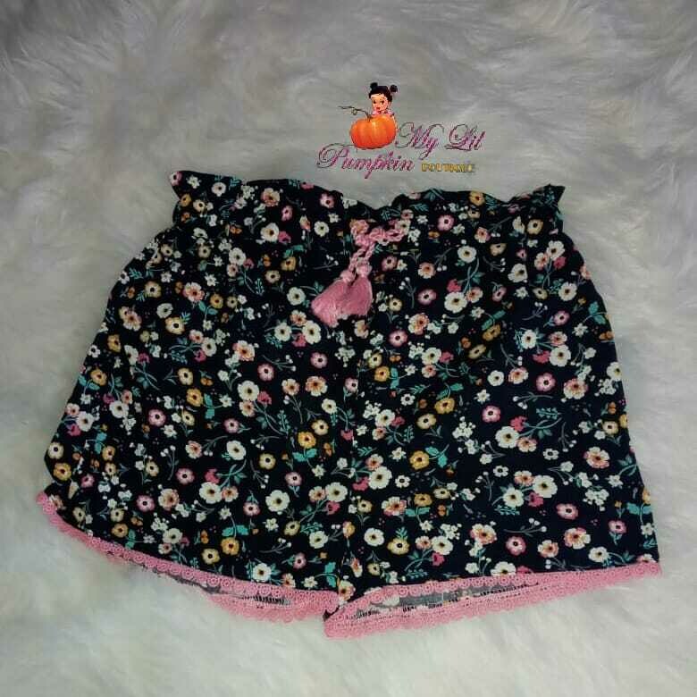 flowers Shorts