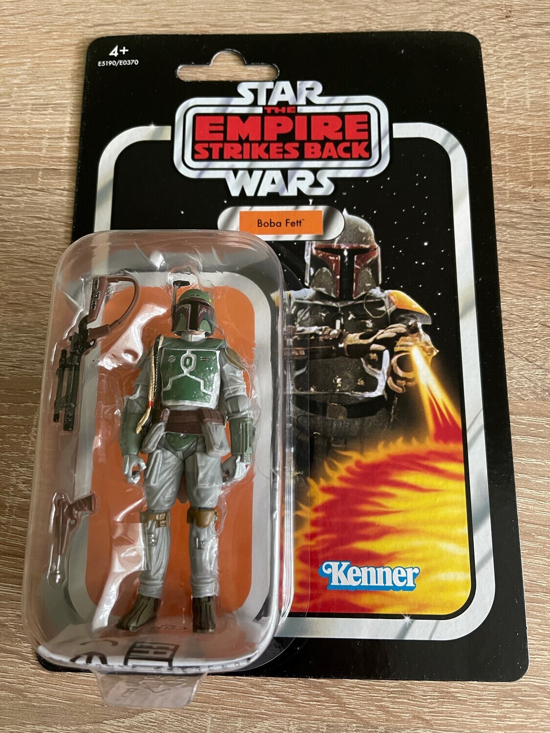 Star Wars The 3'75"Vintage Collection VC09 Boba Fett (light grease on card)