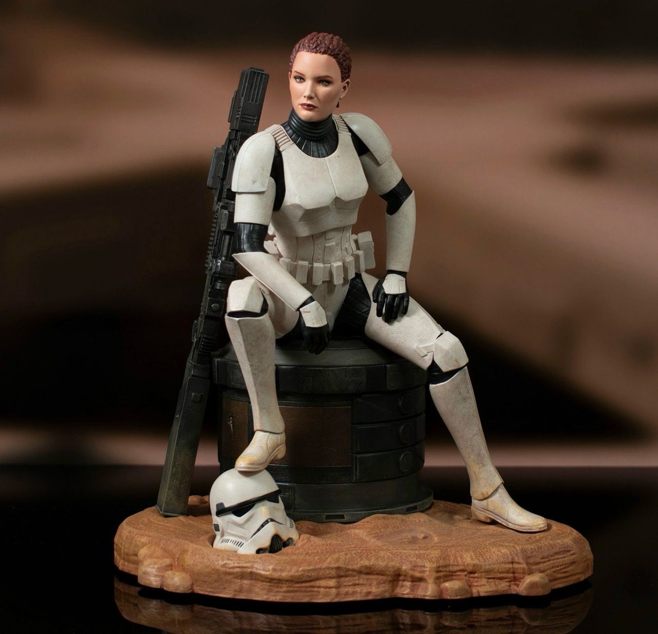 PRE ORDER PREPAYMENT €35,00 Star Wars Gentle Giant Ltd Jes Gistang Premier Collection 1/7 scale 21cm
