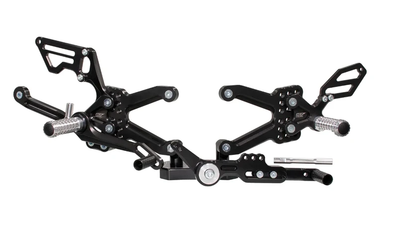 ARP racing rearsets R1 20>