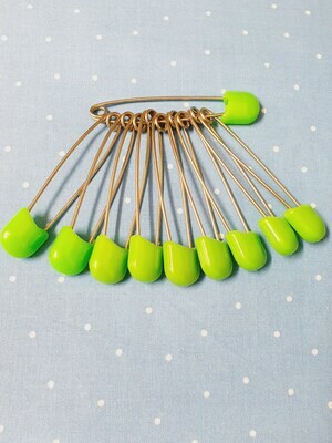 Diaper Pins - Flat head - Green