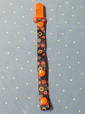 Pacifier Clip - Material - Daisies on navy