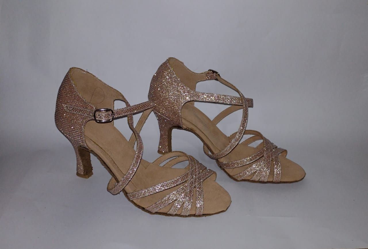 Art. 023 Rose gold
