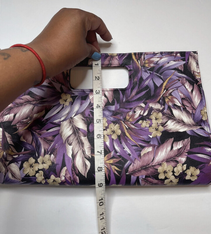 Purple Handle Clutch ( NWOT )