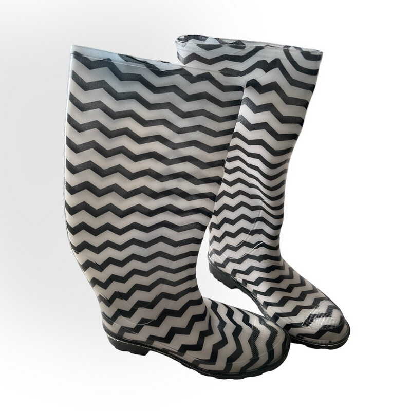 Chevron Print Rain Boots