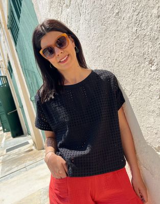Blusa Guest